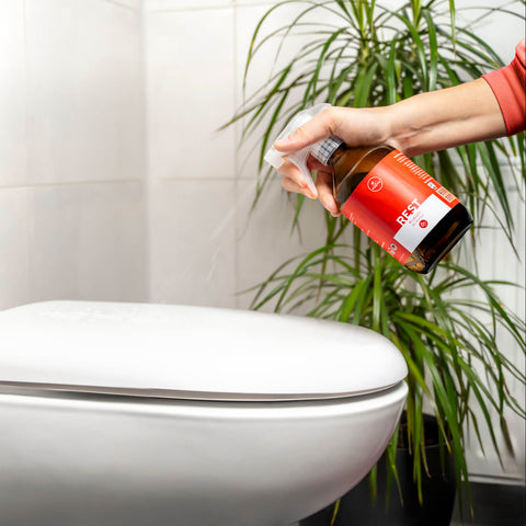 WC Reiniger REST-Probiotic-Anwendung1